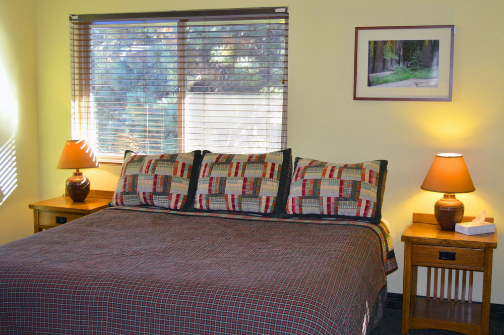 Montecito Sequoia Lodge Wilsonia Exterior photo