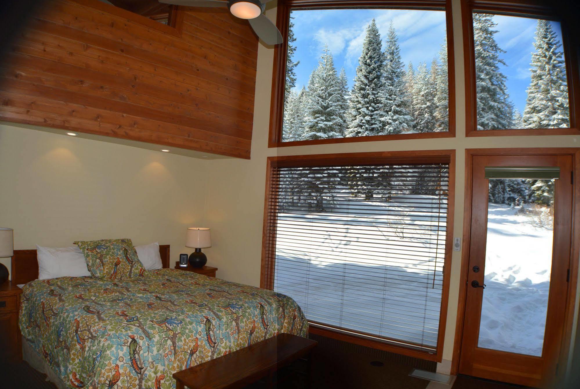 Montecito Sequoia Lodge Wilsonia Exterior photo